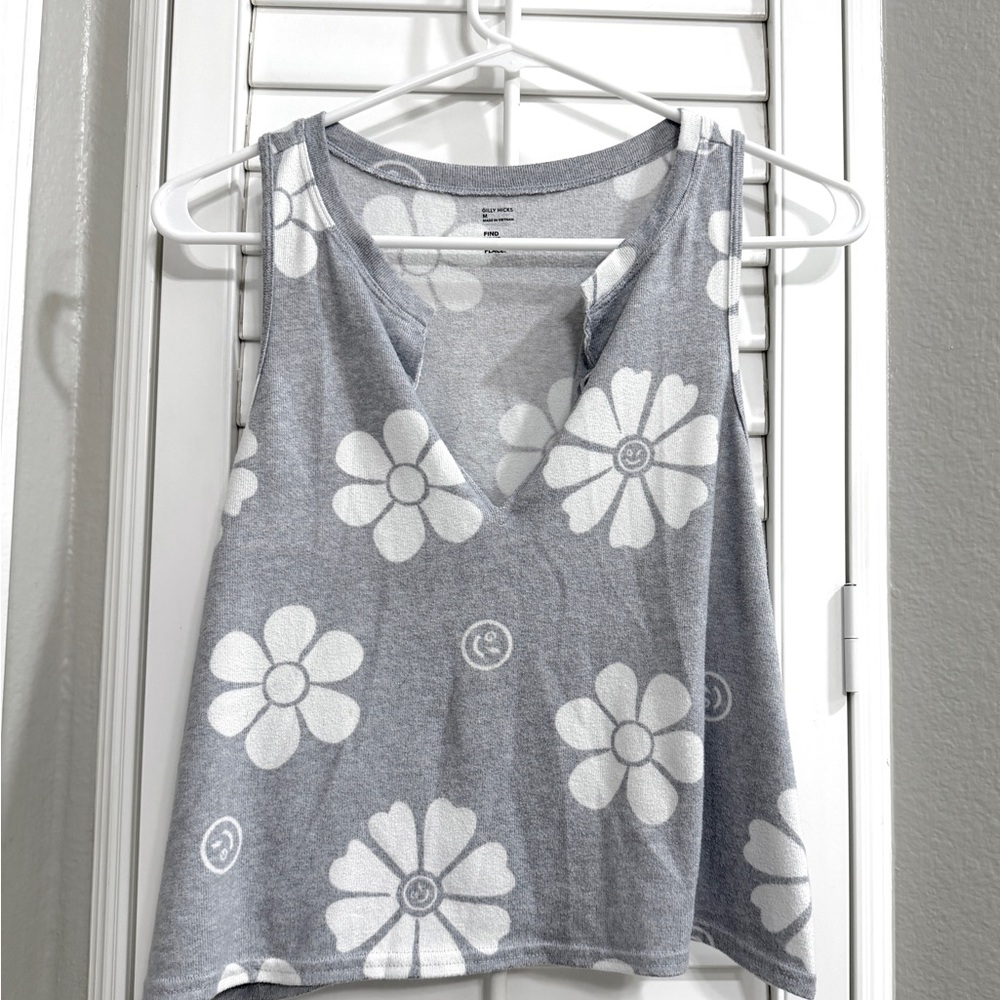 Womens Crop Tank Top Size M Gilly Hicks Gray Floral Print Cropped Lounge Soft - Picture 7 of 7